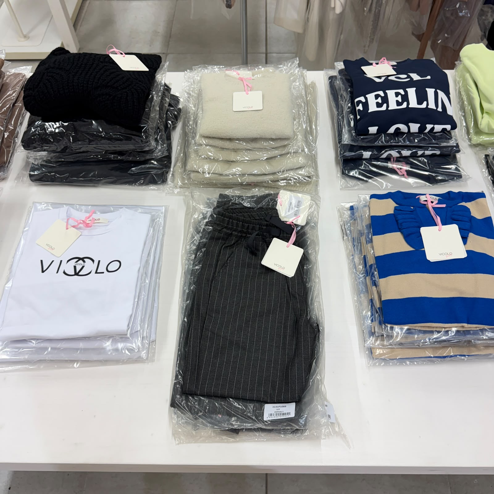 90f89be7-eda6-460a-b8b6-e943b435df23